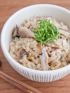 焼きさんまとしょうがの炊き込みご飯-レシピのメイン写真