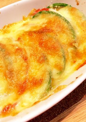 簡単☆トマトとアボカドのチーズ焼き-レシピのメイン写真
