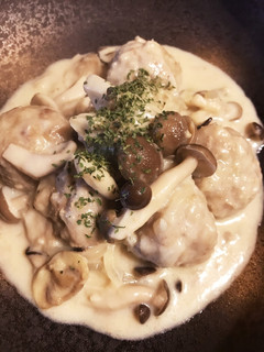 きのこたっぷり!ミートボールのクリーム煮-レシピのメイン写真