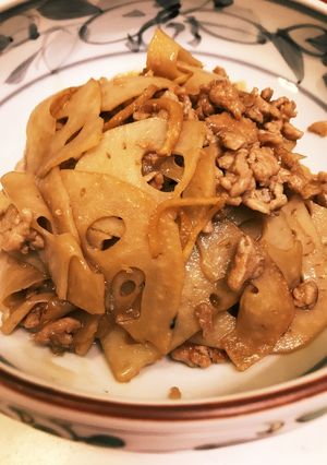 レンコンと鶏ひき肉のきんぴら♪生姜風味-レシピのメイン写真
