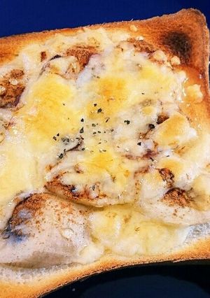 バナナシナモンハニーペッパチーズトースト-レシピのメイン写真