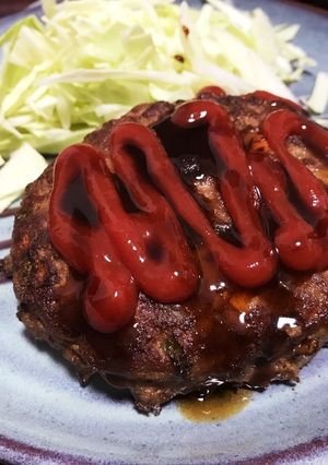 外はカリッと中はジューシーなハンバーグ☆-レシピのメイン写真