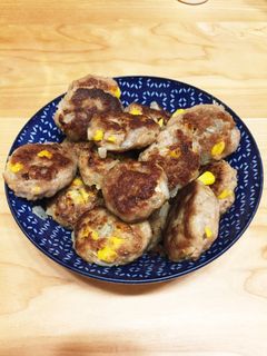 離乳食完了期★卵なしコーンハンバーグ-レシピのメイン写真
