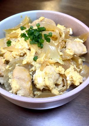 玉ねぎが美味しい 親子丼-レシピのメイン写真