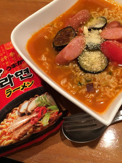 イタリアンな辛ラーメン-レシピのメイン写真