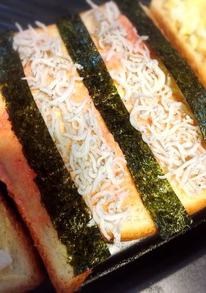 シラスと明太マヨ海苔のストライプトースト-レシピのメイン写真