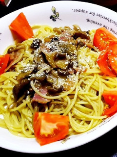 ♪緑色じゃないけど…ジェノベーゼパスタ♪-レシピのメイン写真