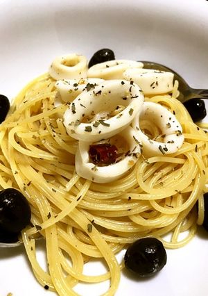 マイカとブラックオリーブのパスタ-レシピのメイン写真