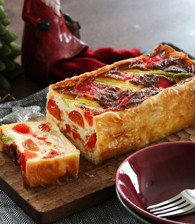 パウンド型で クリスマスカラーのキッシュ by アンジェ公式キッチン