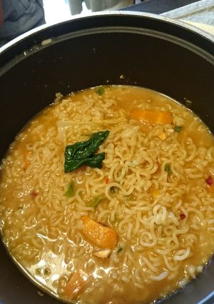 味噌煮込み辛ラーメン-レシピのメイン写真