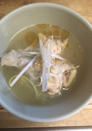 手羽元でサムゲタン-レシピのメイン写真