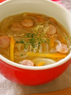 生マロニーのコンソメスープ(電子レンジ)-レシピのメイン写真