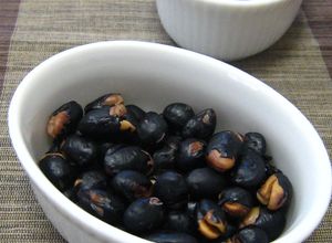 黒豆の炒り豆(黒豆茶の作り方つき）-レシピのメイン写真