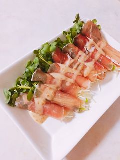 簡単!かいわれ巻くだけ生ハムサラダ☆-レシピのメイン写真