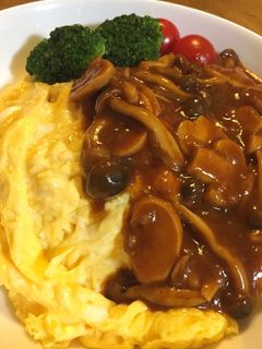 きのこソースのふわとろオムライス-レシピのメイン写真