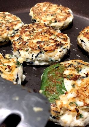 栄養満点！ささみと豆腐の紫蘇ハンバーグ-レシピのメイン写真
