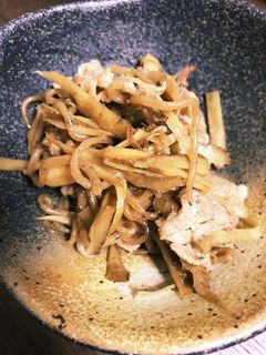 牛肉とごぼうとしらたきの甘辛煮-レシピのメイン写真