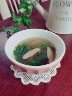 即デキ簡単♡生姜が香るニラと椎茸のスープ-レシピのメイン写真