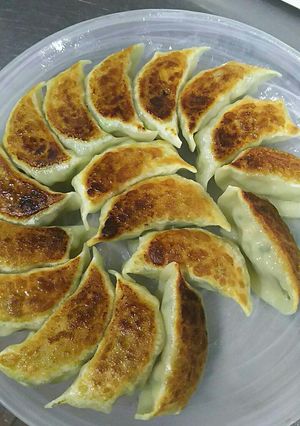 スープを練り込んだジューシー餃子-レシピのメイン写真