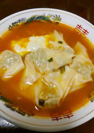 チーズ＆ワンタンdeマイルド辛ラーメン♪-レシピのメイン写真