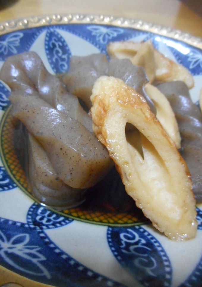 ちくわと手綱こんにゃくの煮物-レシピのメイン写真