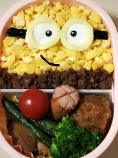 ★簡単★ミニオン ボブのそぼろ弁当♪-レシピのメイン写真