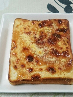 簡単!ピーナッツクリーム粉チーズトースト-レシピのメイン写真