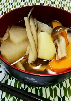基本のだしで新米に合う具沢山汁-レシピのメイン写真