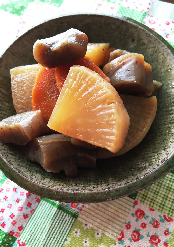 お弁当や副菜に♡大根と人参の煮物-レシピのメイン写真