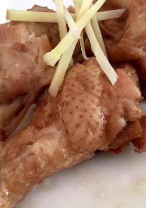 赤鶏手羽元の旨とろ赤ワイン煮（黄金比）-レシピのメイン写真