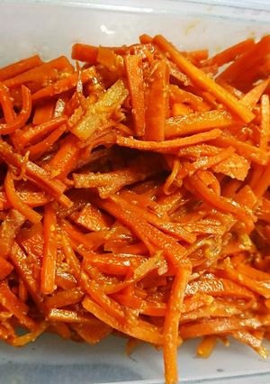 しっかり味常備菜！にんじん味噌生姜炒め-レシピのメイン写真