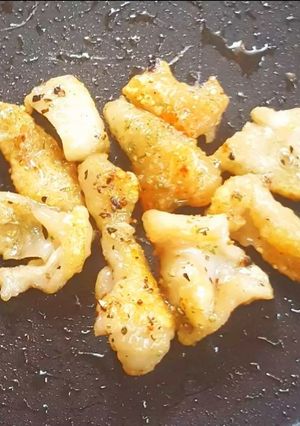 鶏皮のハーブソルト黒コショウ焼き-レシピのメイン写真