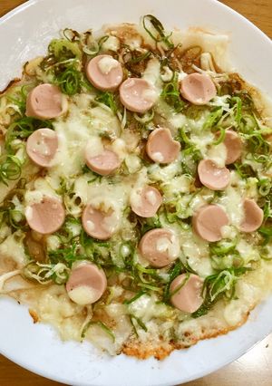 青ネギたっぷり餅リメイクピザ☆フライパン-レシピのメイン写真