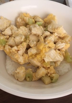 豆腐とねぎの卵とじ丼-レシピのメイン写真