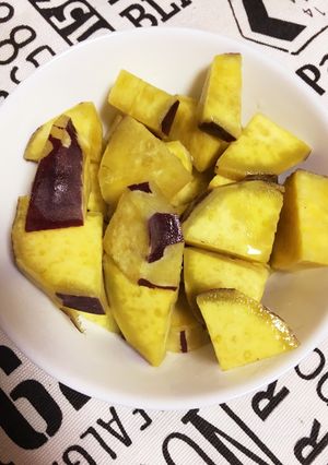 メープルシロップでさつまいもの甘煮-レシピのメイン写真