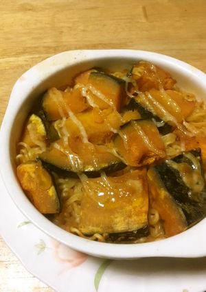 秋ですよ～体ほくほくグラタンラーメン-レシピのメイン写真