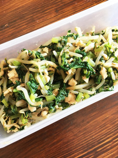 オムレツの具にも♡もやしと大根葉の炒め煮-レシピのメイン写真