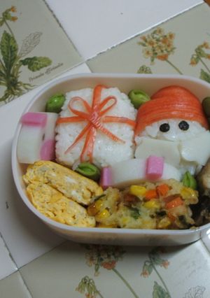 幼稚園のキャラ弁（サンタ・プレゼント）-レシピのメイン写真