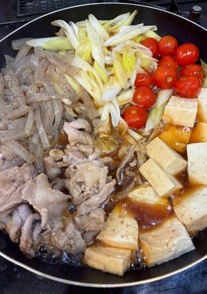 豚肉❌プチトマト🍅の新感覚‼️すき焼き🍲-レシピのメイン写真