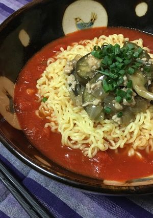スープまで食べよう！トマト辛ラーメン！-レシピのメイン写真