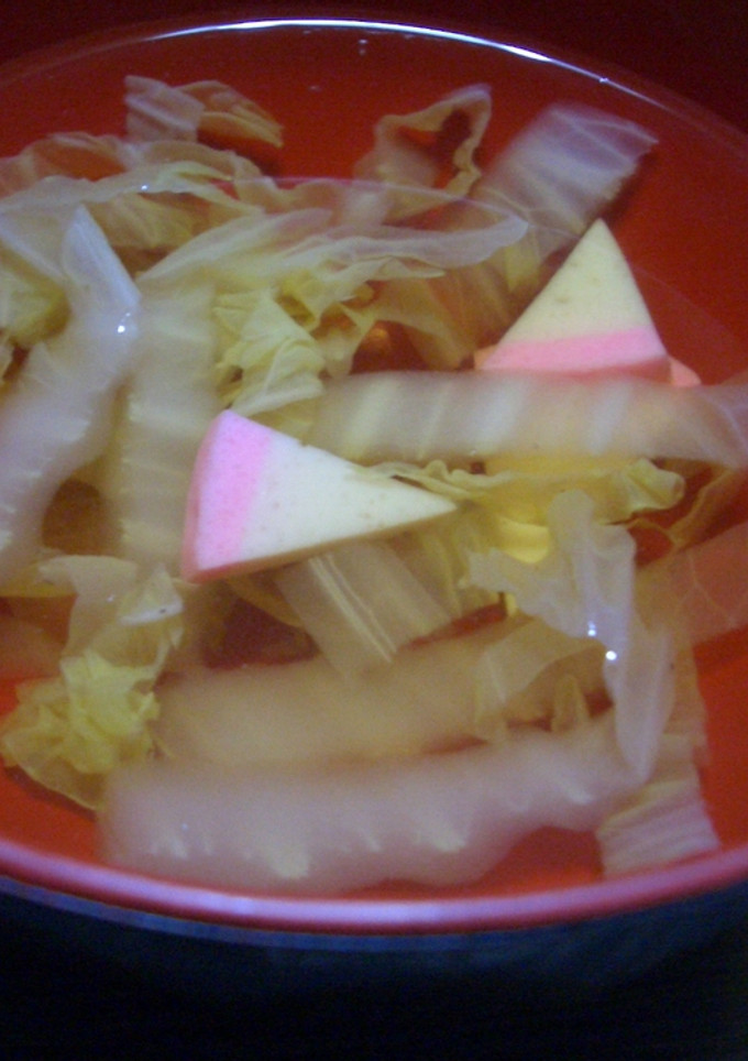 白菜とかまぼこのお吸い物-レシピのメイン写真
