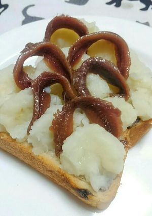 アンチョビマッシュポテトウェーブトースト-レシピのメイン写真