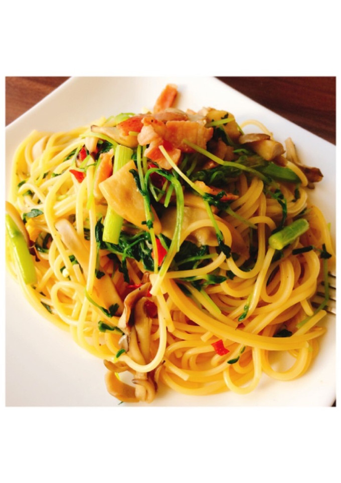 きのことアスパラと豆苗の和風パスタ-レシピのメイン写真