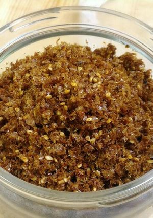 鰹節だしがらで佃煮♪胡麻おかかふりかけ-レシピのメイン写真