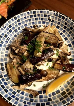 茄子、舞茸、しめじのブルサンチーズ和え-レシピのメイン写真