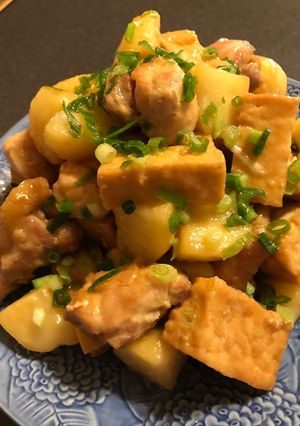 鶏肉とじゃが厚揚げの味噌バター炒め-レシピのメイン写真