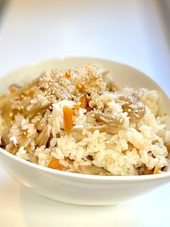 15分で簡単!舞茸 鶏ごぼうの混ぜご飯-レシピのメイン写真