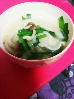 市販の冷凍餃子で中華スープ♪-レシピのメイン写真