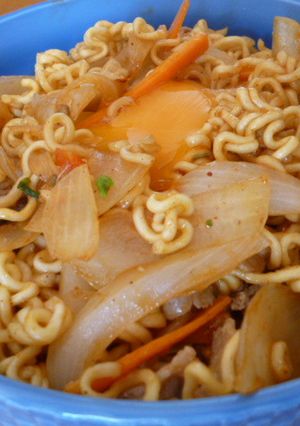 辛ラーメンで辛やきそば-レシピのメイン写真