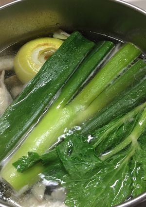 鶏ブイヨン-レシピのメイン写真